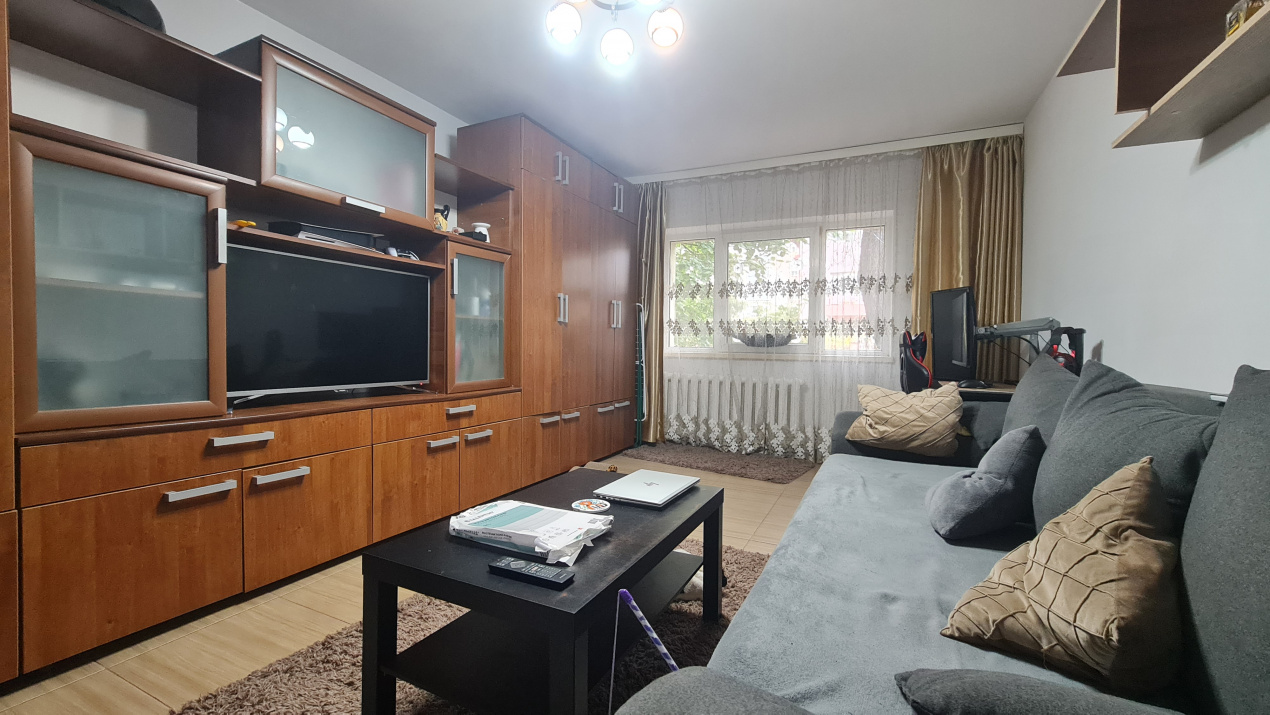 Apartament 2 camere, 63 mp, Gorjului –  de metrou, mobilat/utilat, parcare